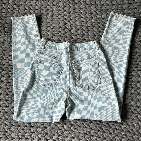 TINSELTOWN Psychedelic Pattern Cropped Ankle Jean - Size 3 - Picture 3 of 3